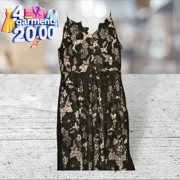 Umgee Dresses & Skirts - NWT umgee black lace size L